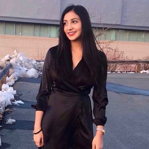 Meet your Posher, Minal